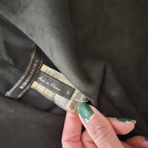 BCBG Suede Onsie Large - Picture 2 of 2